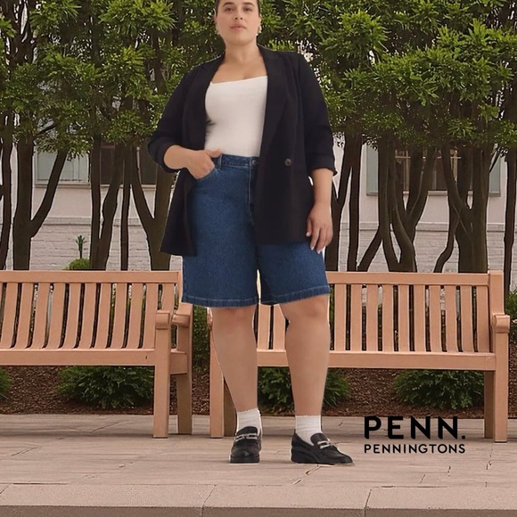 NWOT, Penningtons, 1948 Classic Denim Bermuda Shorts, 18W, Blue - Picture 1 of 9